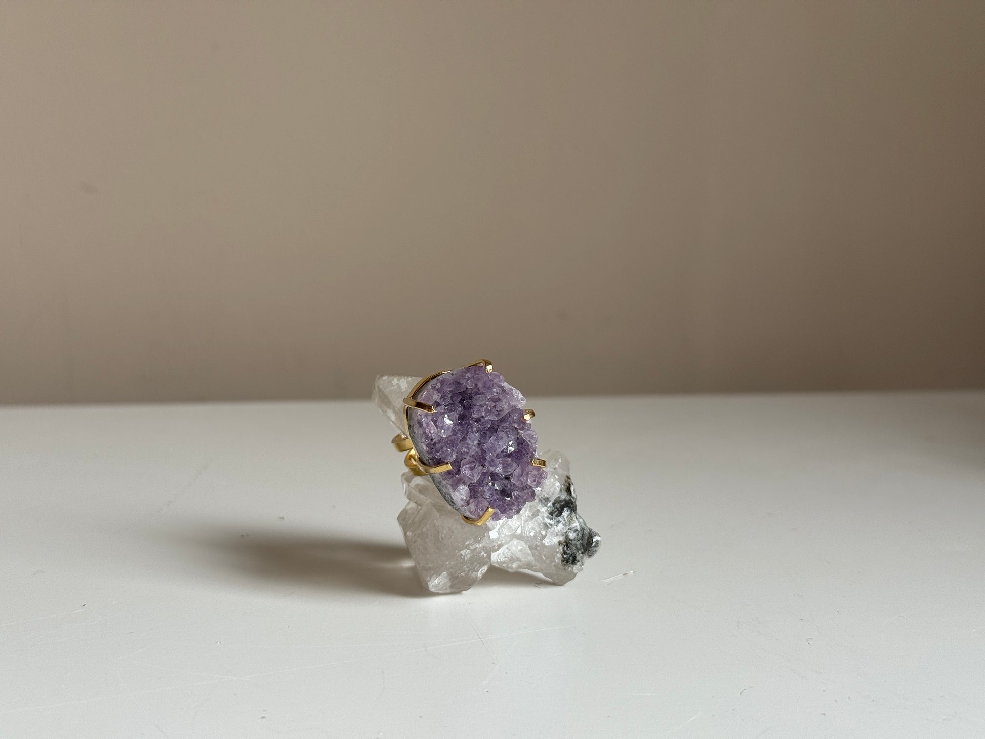 Amethist ring - DIBA Mineralen