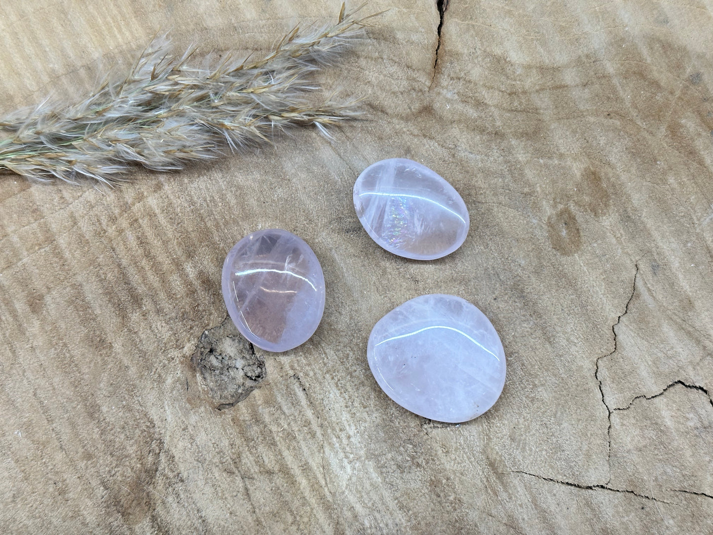 Rozenkwarts handsteen