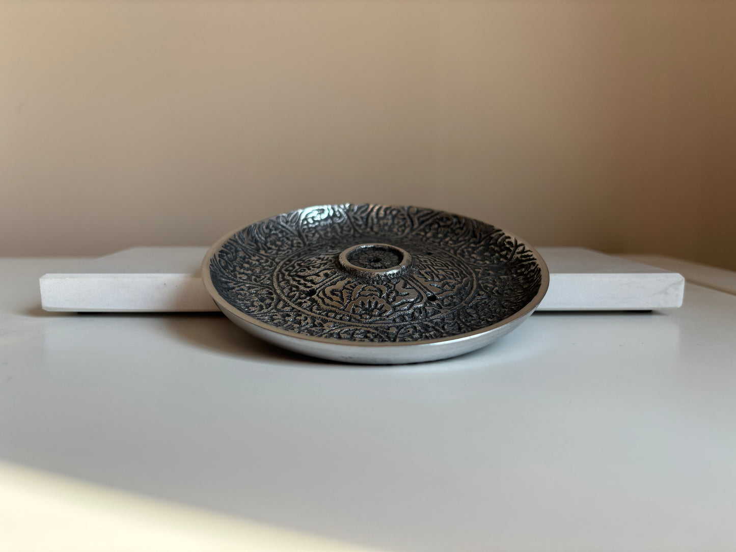 Wierookbrander, zilverkleurig