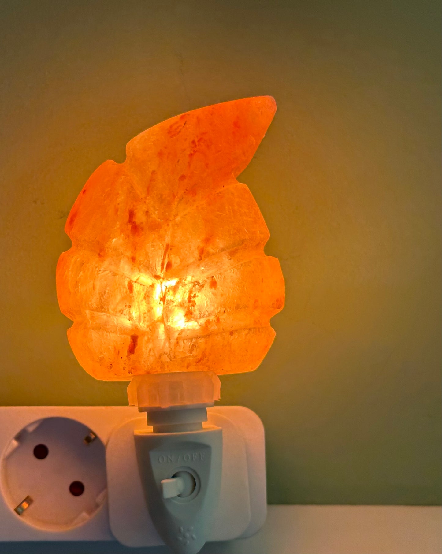 Zoutsteen nachtlampje, blad oranje