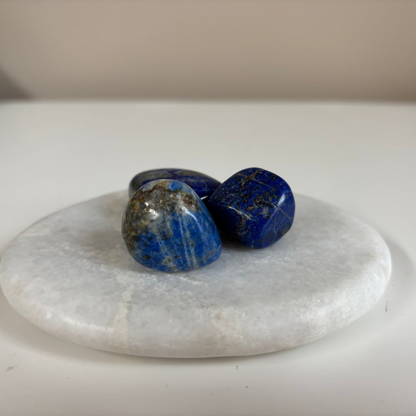 Lapis Lazuli trommelstenen - ter ondersteuning om je waarheid te spreken