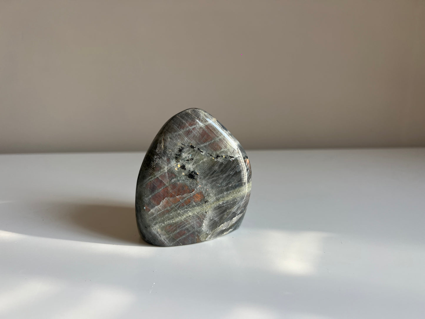 Labradoriet sculptuur