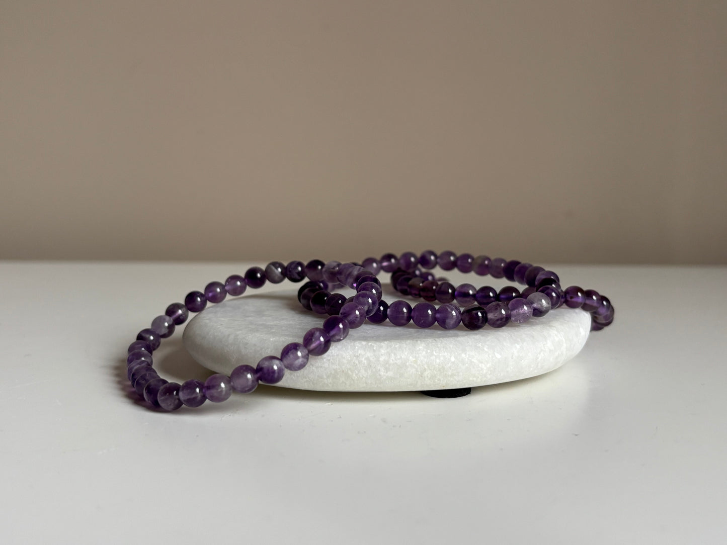 Amethist armband 6 mm kraal