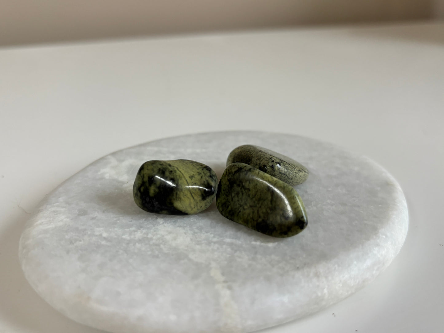 Serpentijn luipaard, trommelsteen