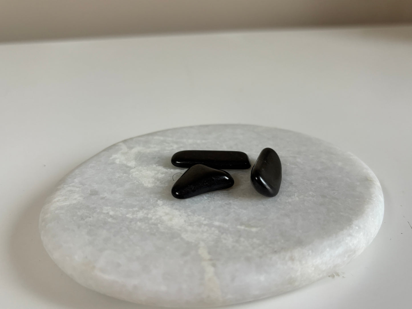 Shungit, trommelsteen