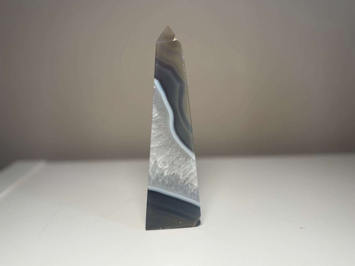 Agaat, obelisk