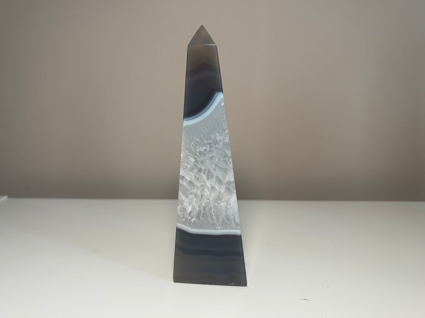 Agaat, obelisk