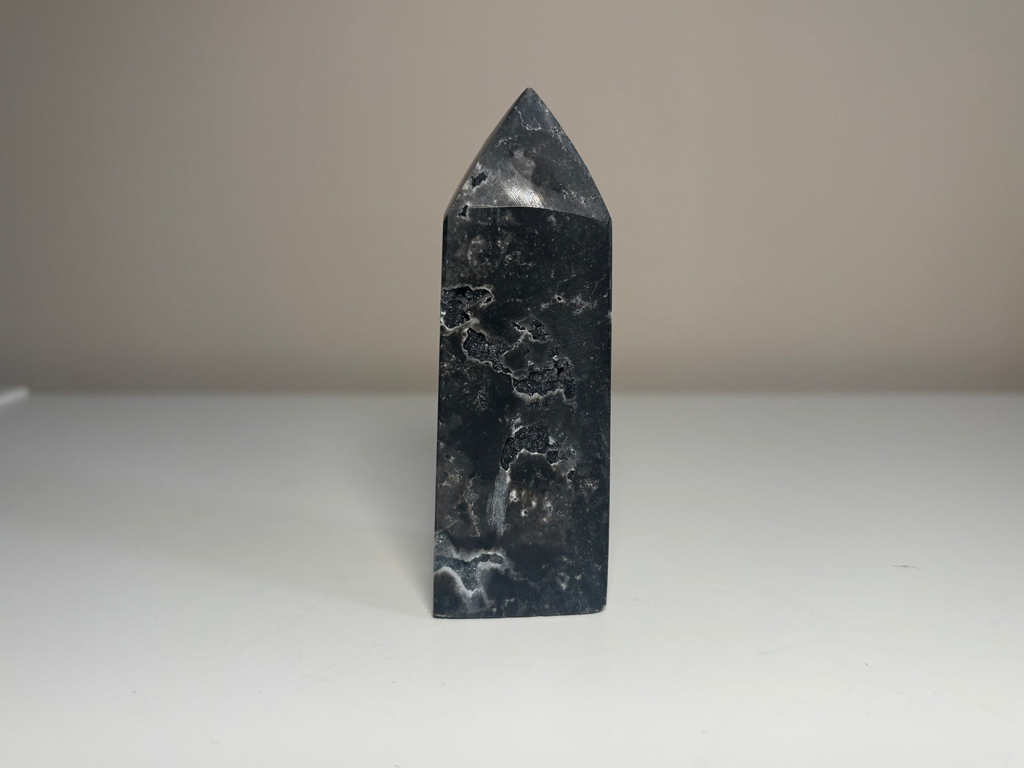 36. Sphaleriet, obelisk
