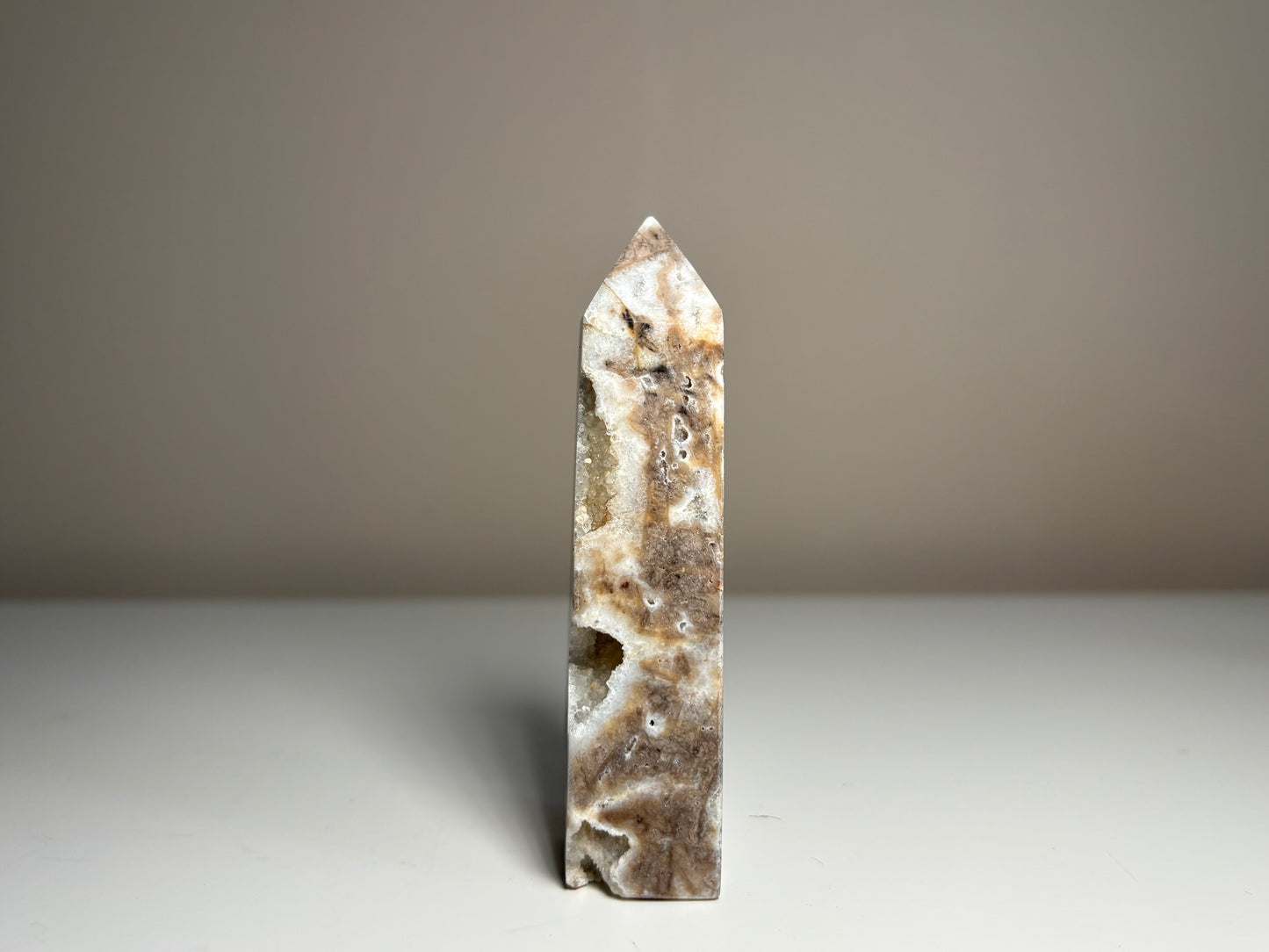3. Sphaleriet, obelisk