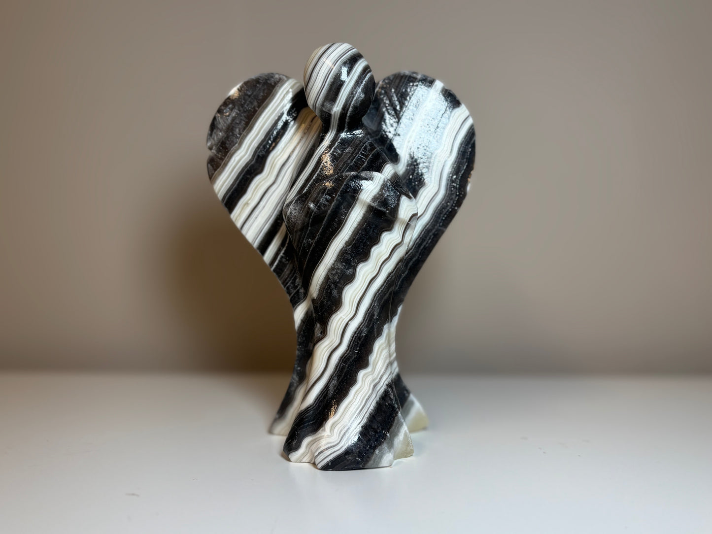 Calciet zebra, engel