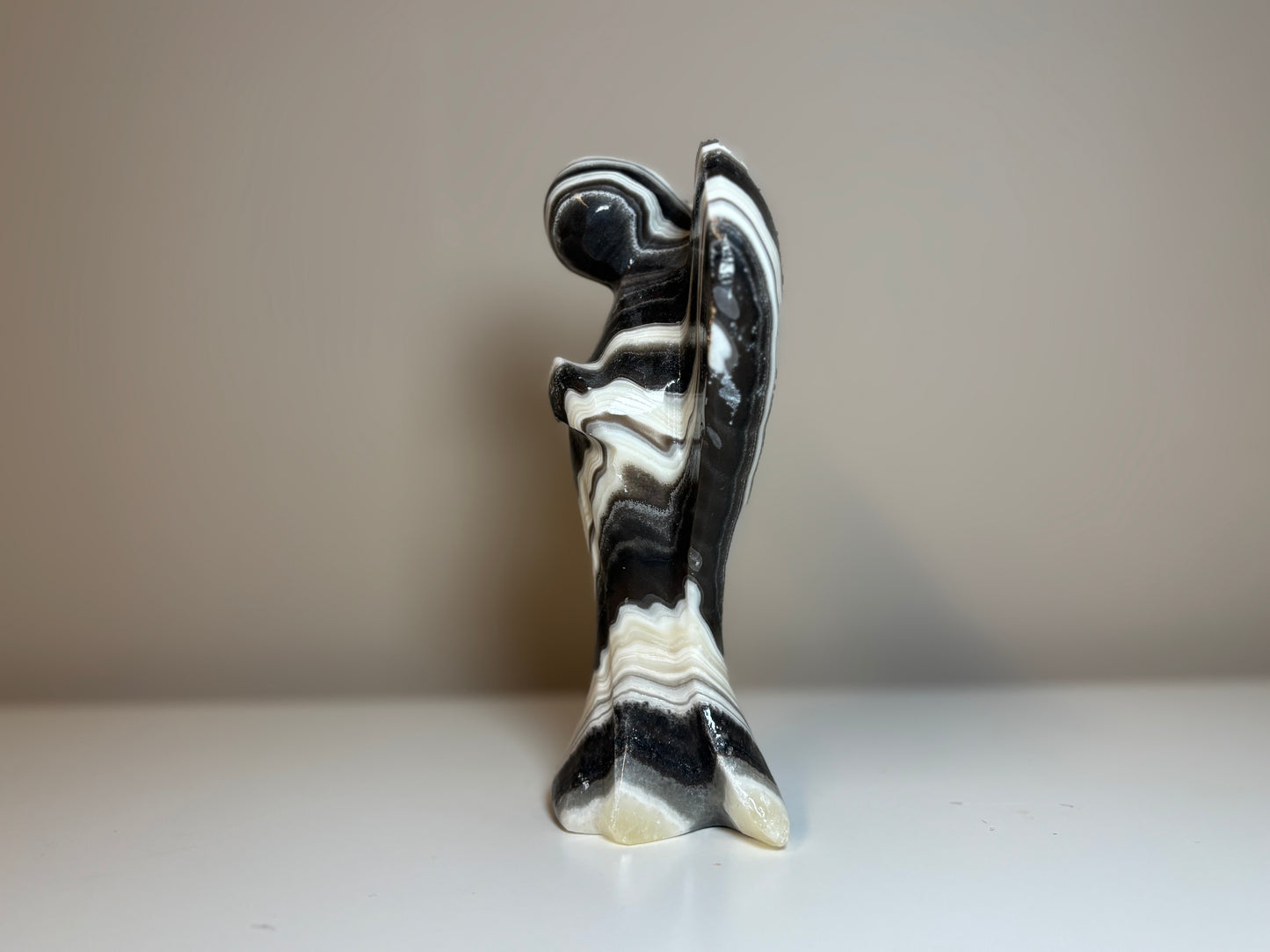 Calciet zebra, engel