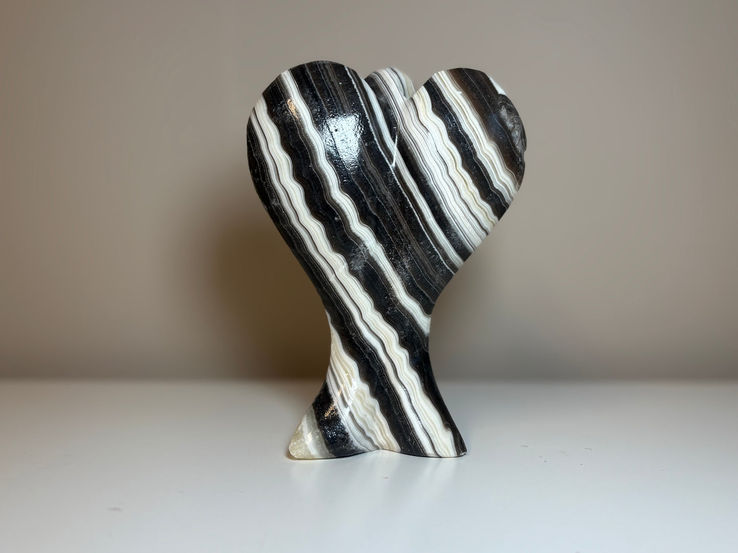 Calciet zebra, engel