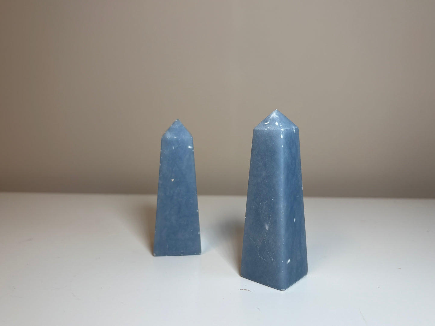 Angeliet, obelisk