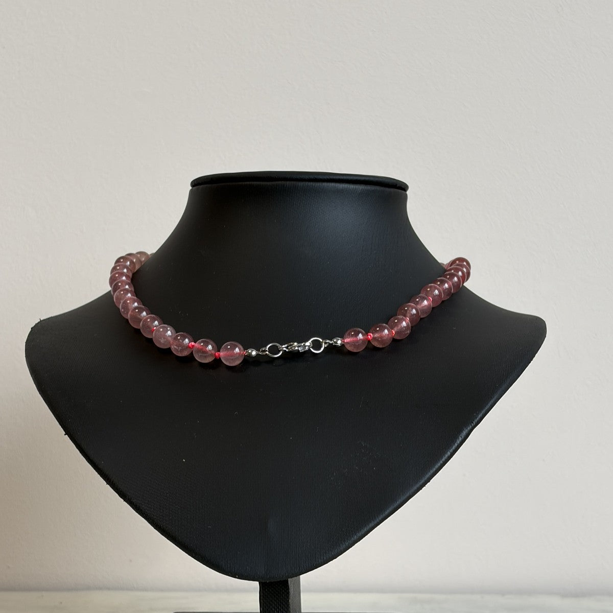 Rozenkwarts ketting detail
