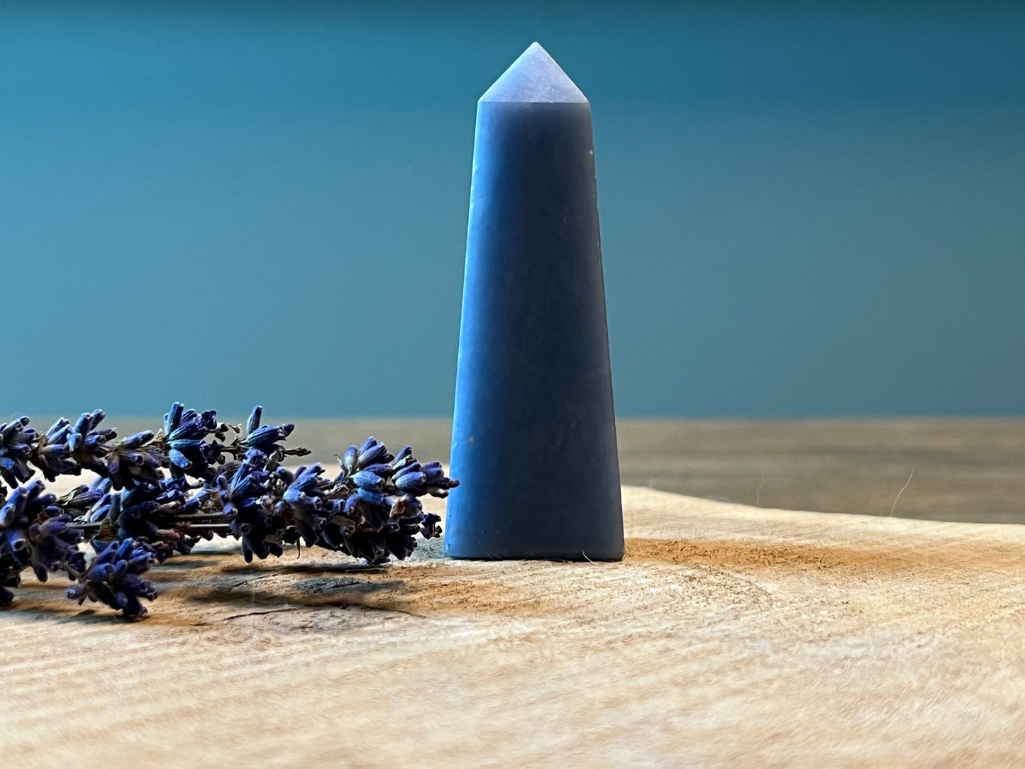 Angeliet, obelisk