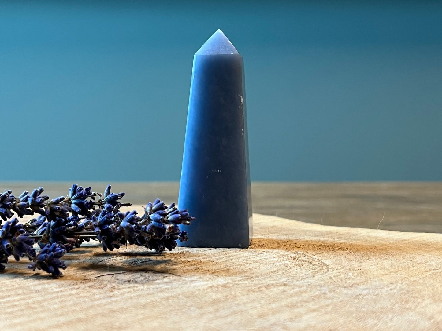 Angeliet, obelisk