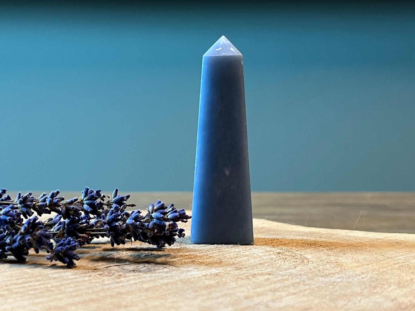 Angeliet, obelisk