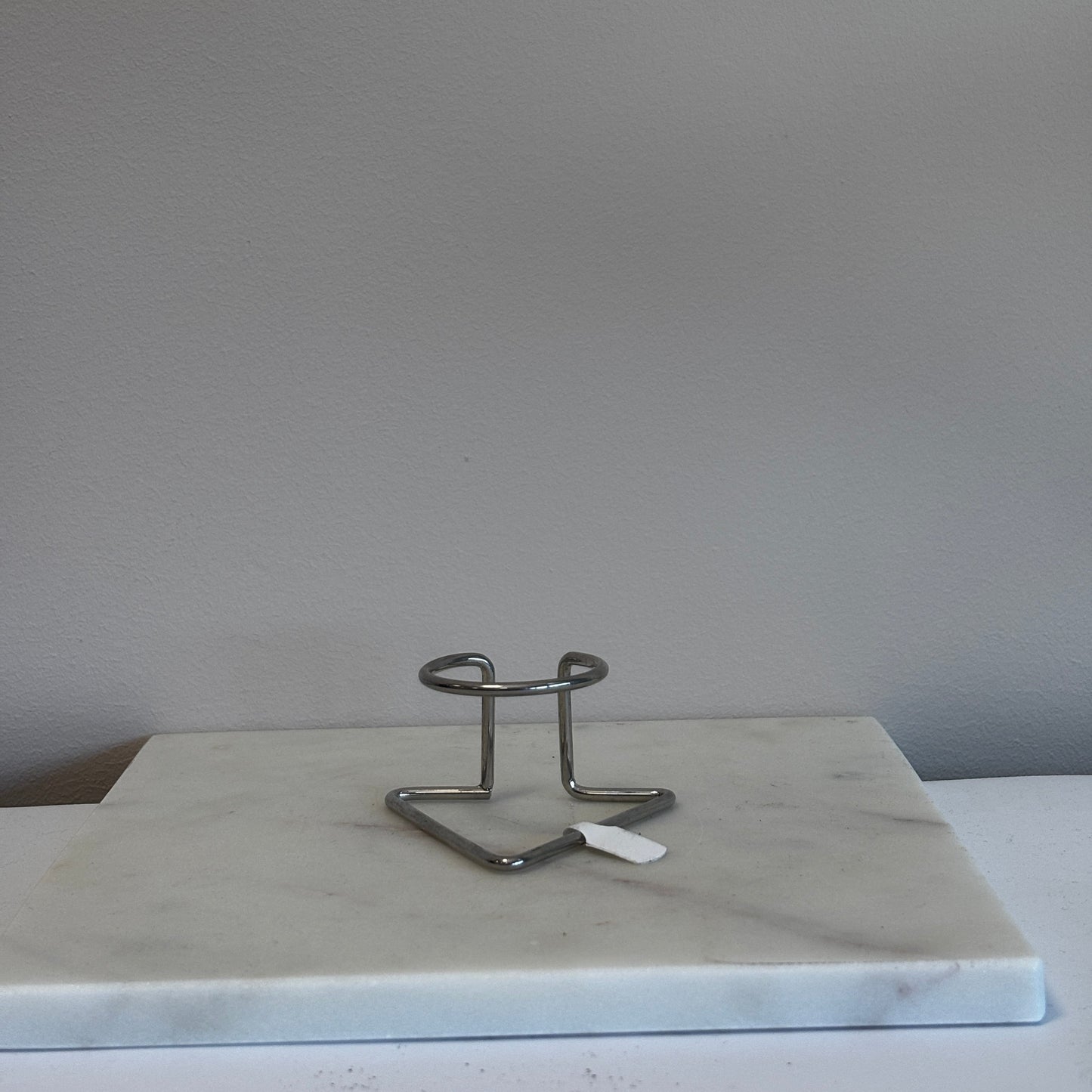 Minimalistische edelsteen standaard – Goud of zilver