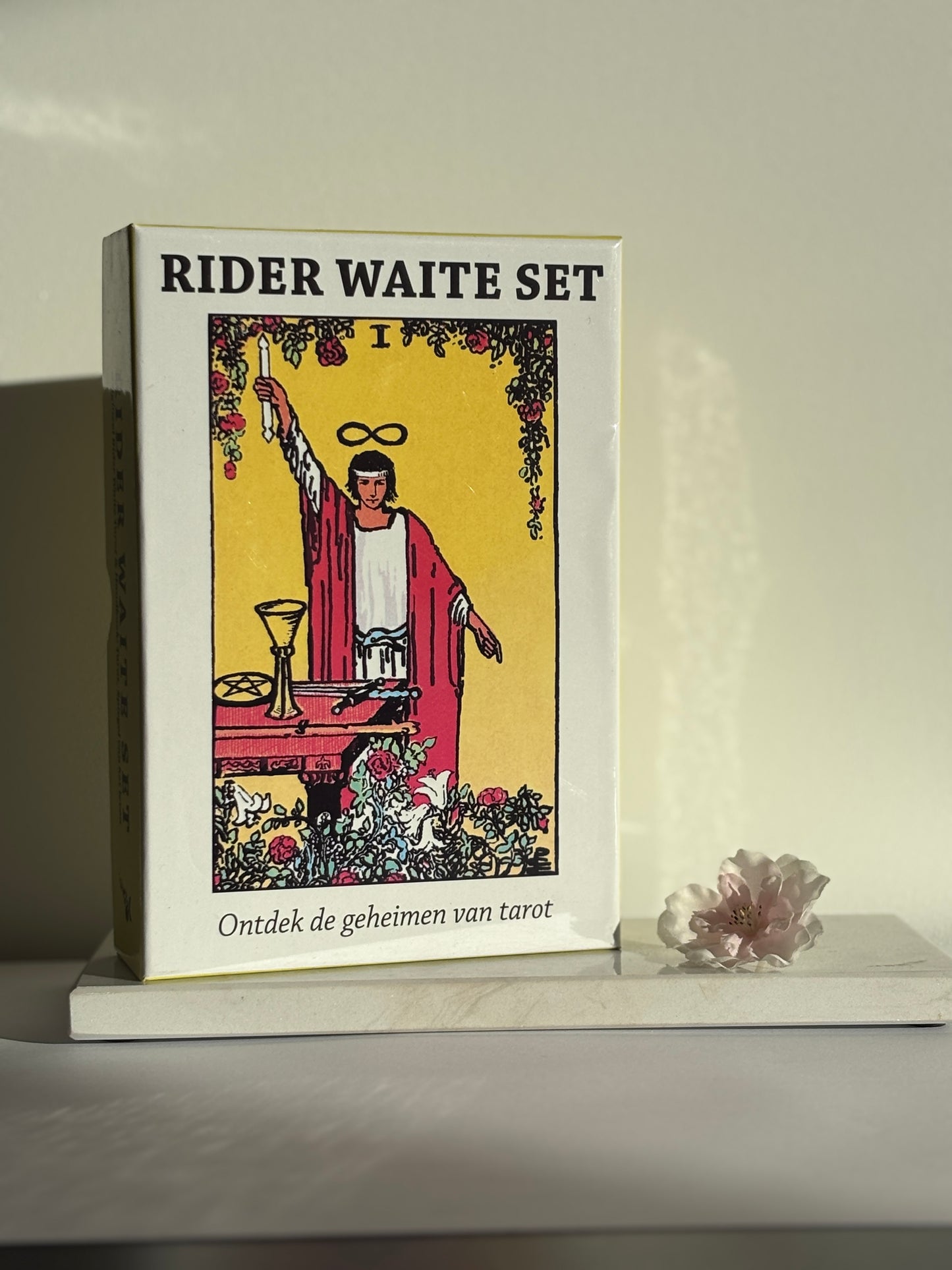 Rider Waite tarot set