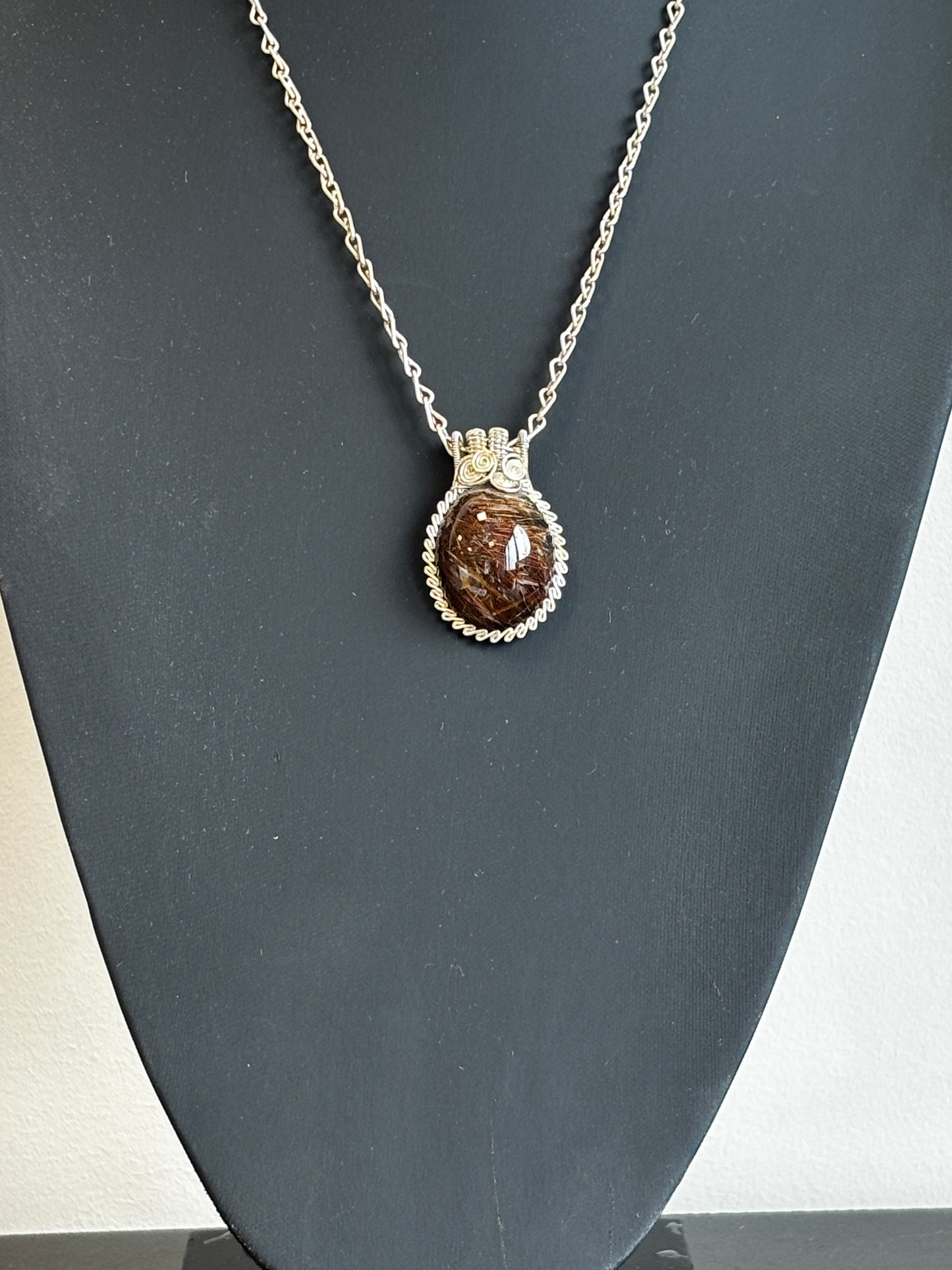 Rutielkwarts, ketting