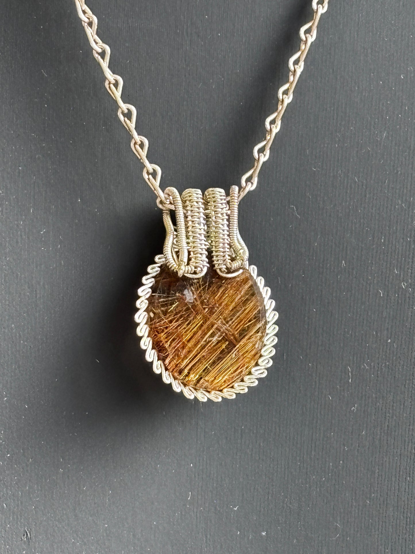 Rutielkwarts, ketting
