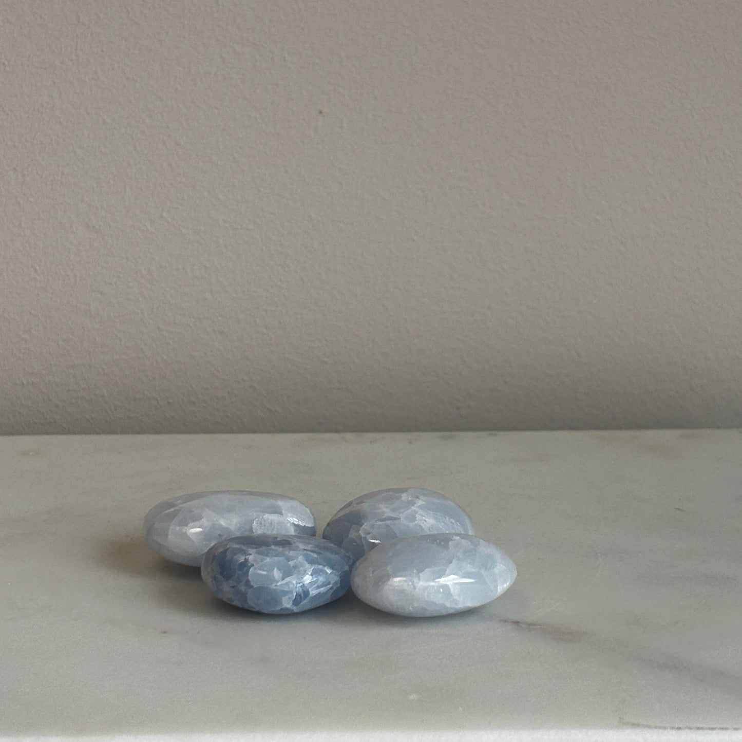 Calciet blauw, Zaksteentje