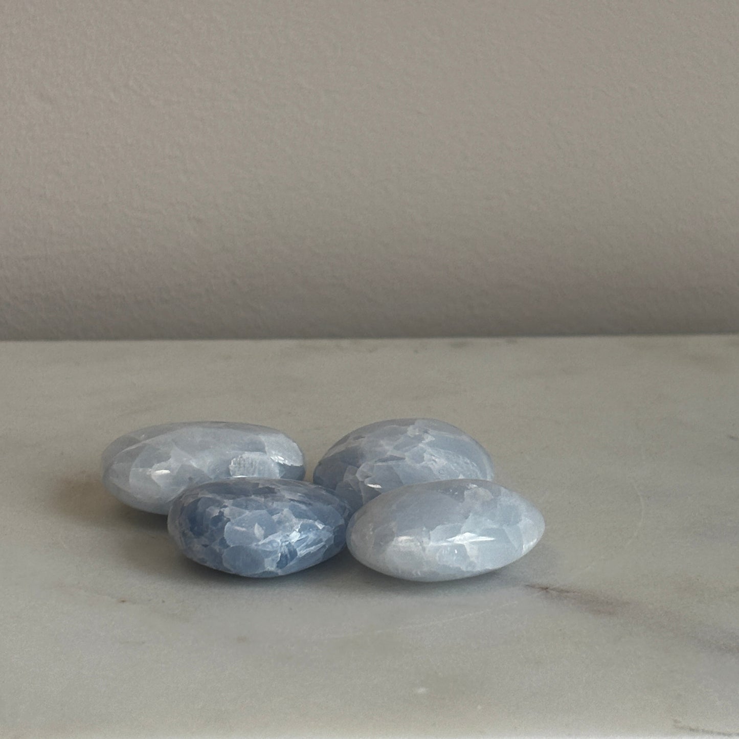 Calciet blauw, Zaksteentje
