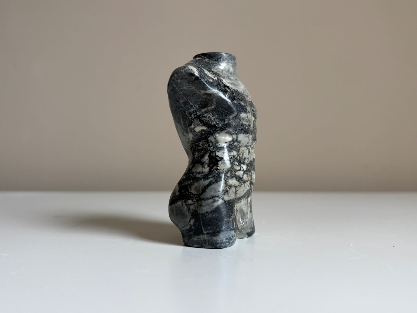 Vuursteen Body – Aarding, kracht & verbinding met je lichaam