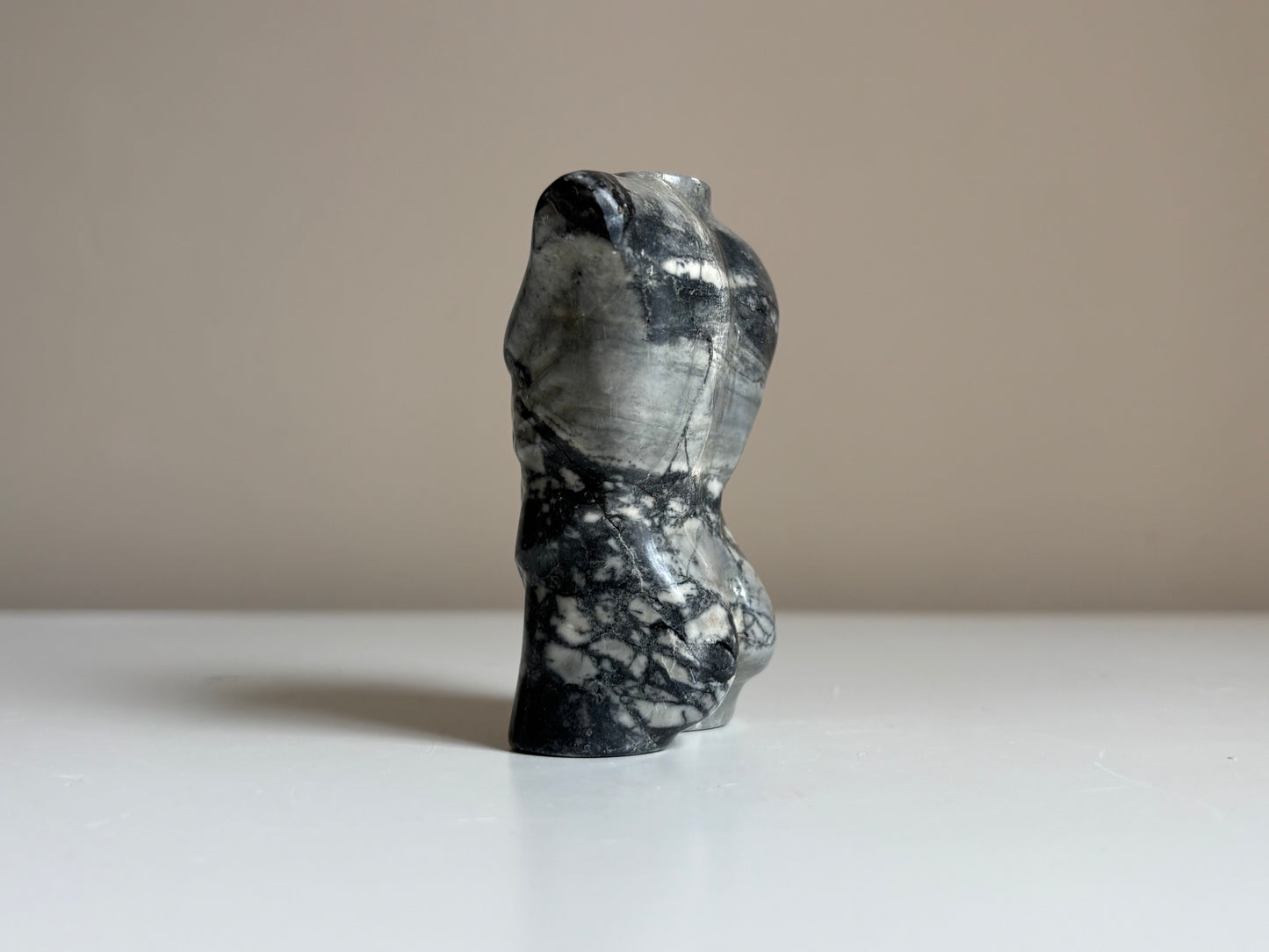 Vuursteen Body – Aarding, kracht & verbinding met je lichaam