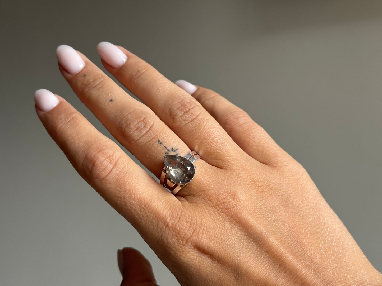 Verstelbare Ring met Rookkwarts – Zilver