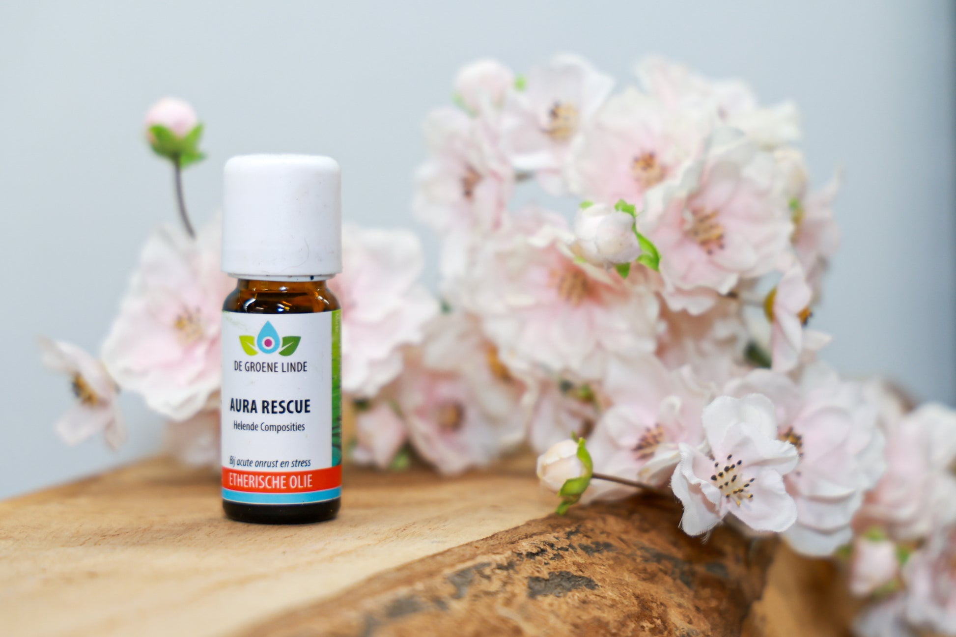 Flesje De Groene Linde – Aura Rescue etherische olie 10 ml van DIBA, helende compositie met tea tree, geranium en neroli voor energetisch herstel en balans