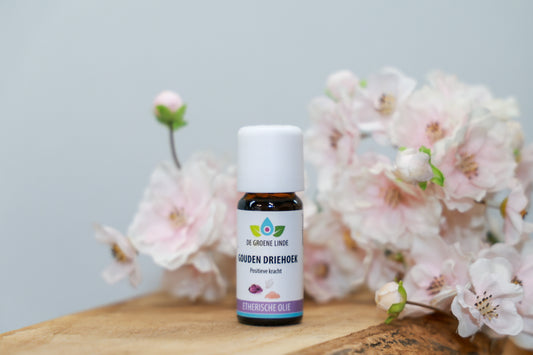 De Groene Linde – Gouden Driehoek etherische olie 10 ml van DIBA, zachte harmoniserende geur met amethist, bergkristal en rozenkwarts