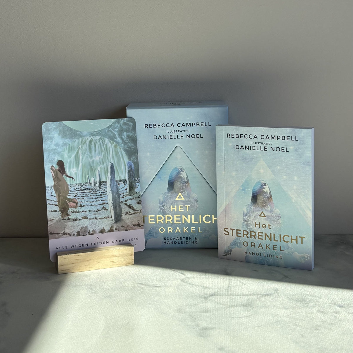 Het Sterrenlicht Orakel van Rebecca Campbell