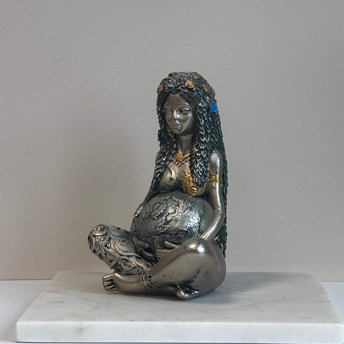 Mother earth beeld
