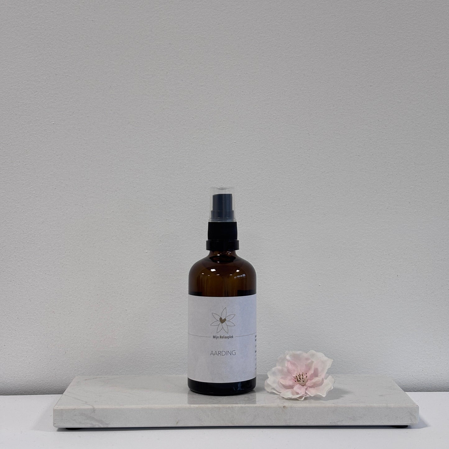 Tamara’s Relaxplek Aarding Auraspray 100 ml – energetische spray met carneool, hematiet en zwarte toermalijn voor balans en bescherming