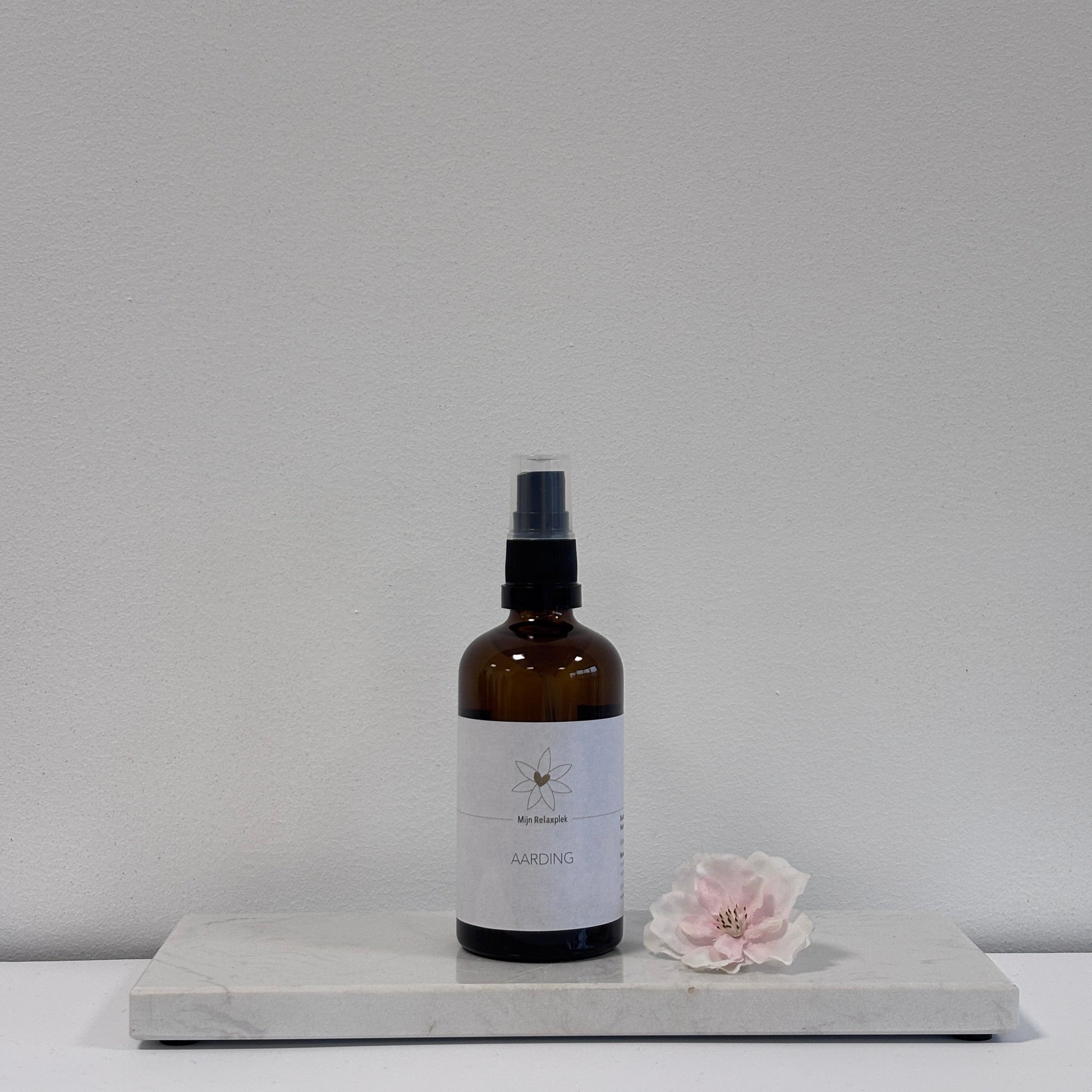 Tamara’s Relaxplek Aarding Auraspray 100 ml – energetische spray met carneool, hematiet en zwarte toermalijn voor balans en bescherming