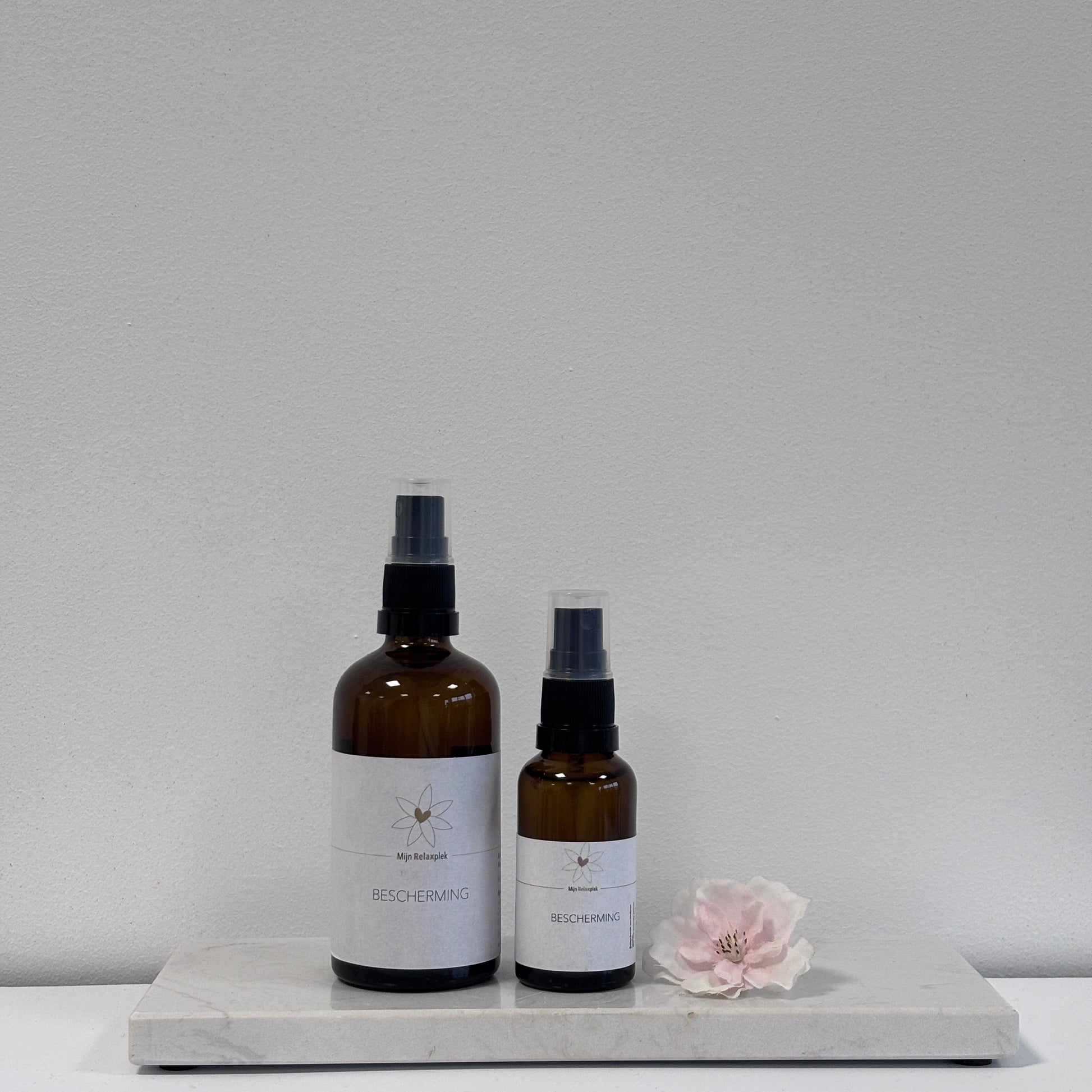 Bescherming Auraspray van Tamara’s Relaxplek – natuurlijke spray met salie en atlasceder voor bescherming en innerlijke rust