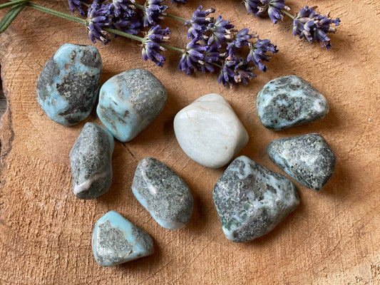 Larimar, trommelsteen