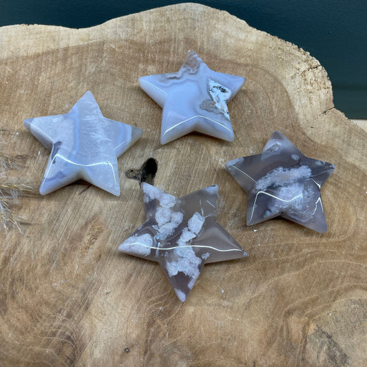 Flower agaat met natuurlijke bloempatronen – zachte steen voor rust en groei